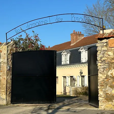 L'Ancienne Ferme Du Chateau Croissy-Beaubourg Extérieur photo